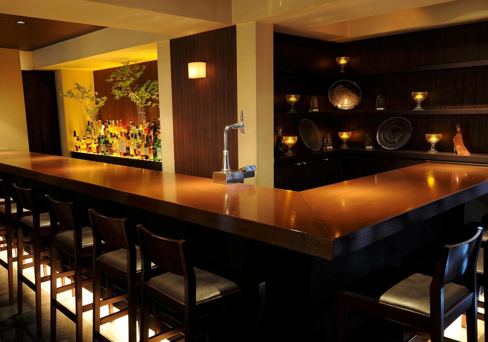 Bar I'm diary 店内写真